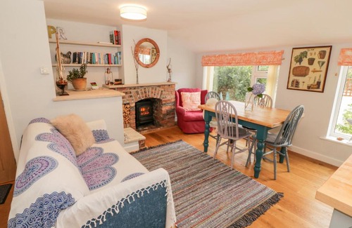 Moelfre Casa | Pedlars Pack