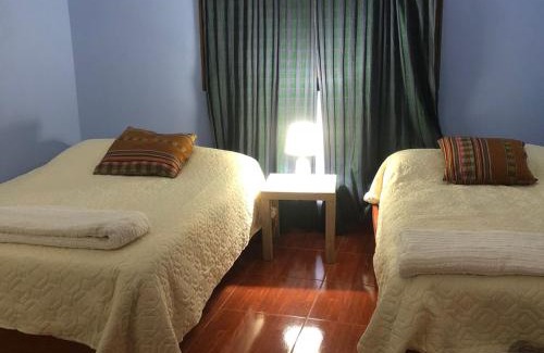 San Martin de Porres Cama Y Desayuno | Pedraza house Airport