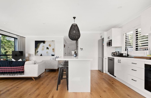 Robertson Casa | 'Peelwood Cottage' - Moments from Robertson Village with 360 ° Escarpment Stunning Views.