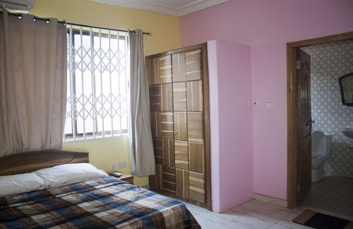 Adenta Hotel | Peemarys Hotel