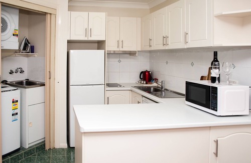Hamilton Hotel | Pegasus Motor Inn and Serviced Apartments