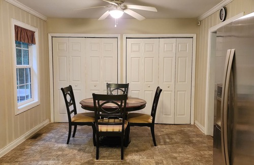 Golden Grove Cabaña | Peggy's Cottage - 2BR/1BA, 18 minutes from downtown Greenville
