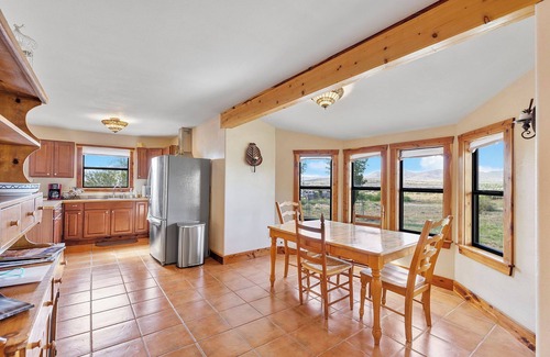 Alpine Casa | Peggy's View - Uplifting, Cozy, Mountain Views