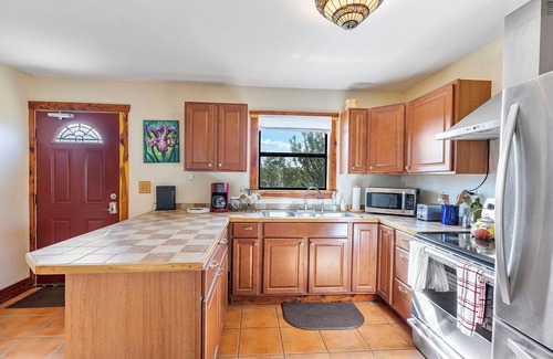Alpine Casa | Peggy's View - Uplifting, Cozy, Mountain Views