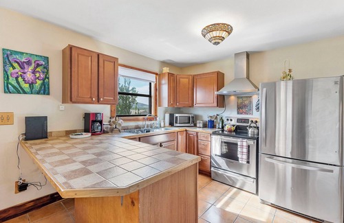 Alpine Casa | Peggy's View - Uplifting, Cozy, Mountain Views