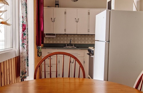 Cardigan Apartamento | PEI Waterside Apt. #4, Quiet waterfront Apt, scenic view, sunsets