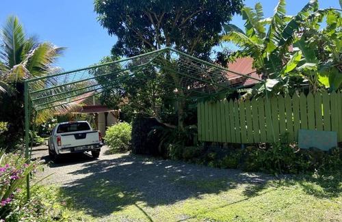 Kehena Casa | PELE'S SHALA - Sweet Seaview Sanctuary near Ocean, Beach, and Kalani!