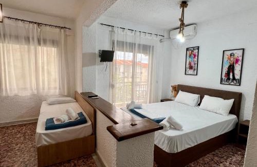 Pefkochori Apartamento | Pelekan rooms and apartments Athina 32