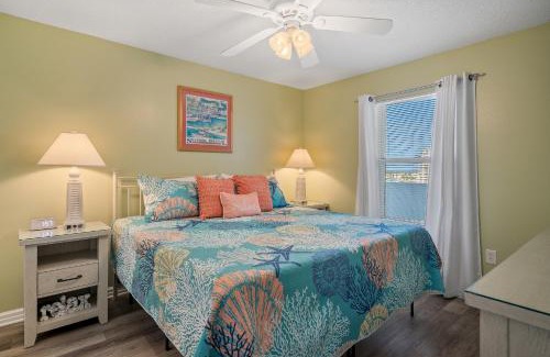 Destin Apartamento | Pelican Beach Resort - Destin Condo Getaways by CLs