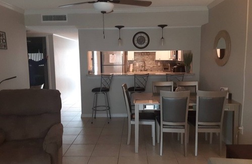 Crescent Beach Condominio | Pelican Inlet C117 2 Bedroom Condo by Redawning