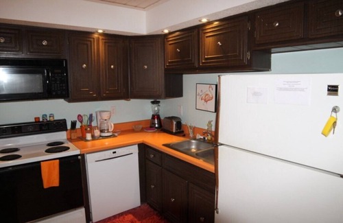 Crescent Beach Condominio | Pelican Inlet C218 2 Bedroom Condo by RedAwning