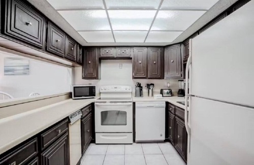 Crescent Beach Condominio | Pelican Inlet C222