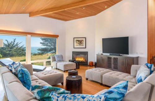 Sea Ranch Casa | Pelican's Landing - Amazing Views & Hot Tub
