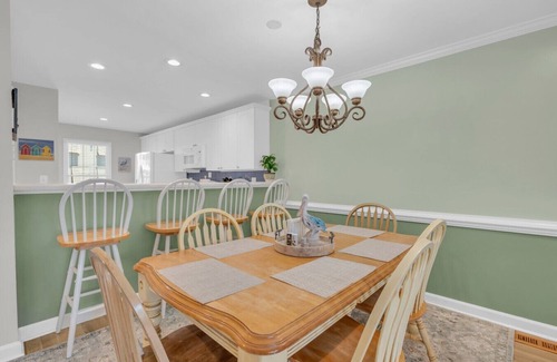 Kure Beach Casa | PELICAN'S REST | OCEANVIEW + POOL + WALK TO BEACH