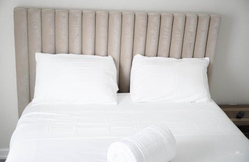 Gonzales Casa | Pelicans Place