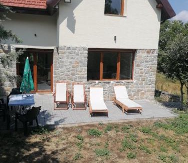Magarevo Villa | Pelister Riverside Villa