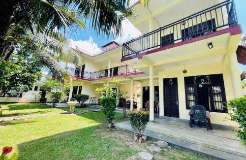 Pelena Hotel | Pelli Riverine
