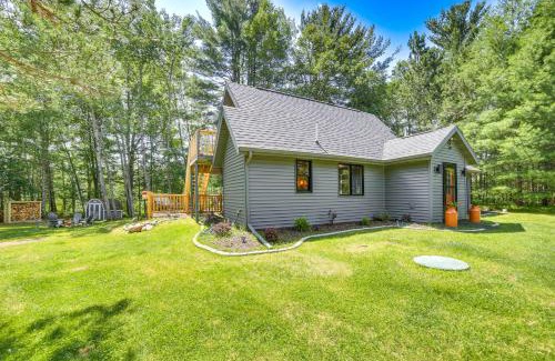 Pembine Casa | Pembine Cabin with Expansive Yard, Fire Pit and Grill!
