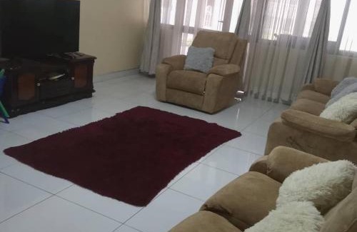 Lilongwe Casa | Pemphero's Guest House