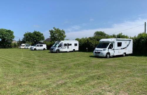 Brynrefail Otro | Pen y Buarth Pod - Caravan Site