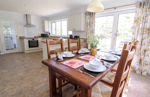 Aberedw Casa | PEN Y MAES, admite mascotas, con bañera de hidromasaje en Builth Wells, Ref 961942