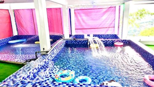 Tanjung Bungah Villa | Penang Dream Banglo Sleeps 18