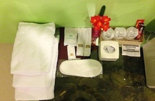 Khlong Toei Hotel | Penang Palace
