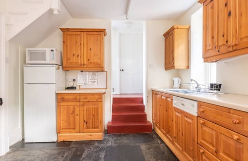 Treknow Casa | Pendennis, a comfortable terrace house with countryside and coastal views and only 1 mile from Tintagel