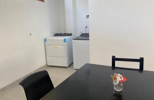 Puerto Villamil Casa | Penguin House