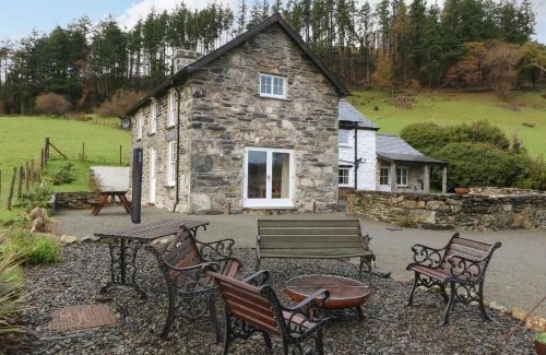 Tywyn Casa | Peniarth Ganol