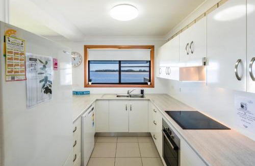 Yamba Casa | Peninsula Court 5 - LJHooker Yamba