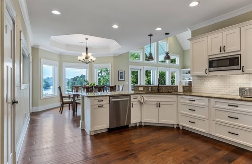 West Union Casa | Peninsula Sunset View of Keowee