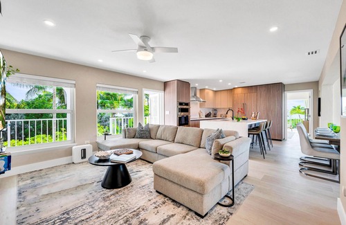Islamorada Casa | Peninsula Villa | Boat Dock | Heated Pool | Sunset Point