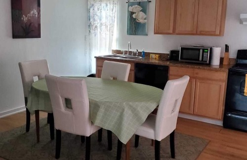 Bellefonte Apartamento | Penn State TODOS los eventos de alquiler a 12 minutos del estadio. 欢迎