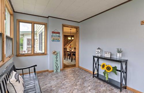 Penn Yan Casa | Penn Yan Escape with Yard, 1 Mi to Keuka Lake!