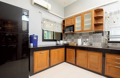 Na Kluea Villa | Penny - Farthing Pool Villa