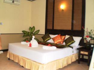 Ko Chang Hotel | Penny's Resort