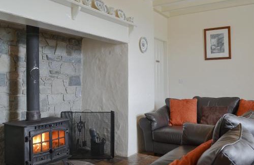 Garn Fadryn Casa | Penrhyn Mawr - Hw7642