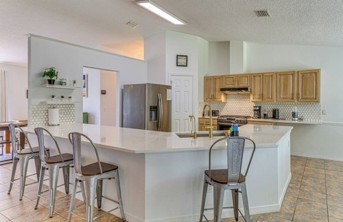 Ono Island Casa | Pensacola Home w/ Large Yard: 4 Mi to Beach
