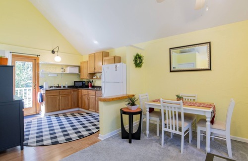 North Northwest Pensacola Apartamento | Pensacola Studio Apt near UWF Beaches & Downtown