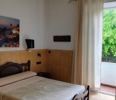 Melilla Casa | Pensión Antequera