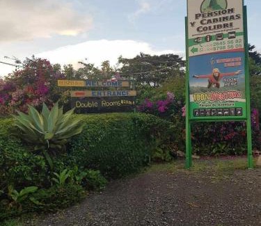 Monteverde Cama Y Desayuno | Pensión y Cabinas Colibrí B&B Costa Rica