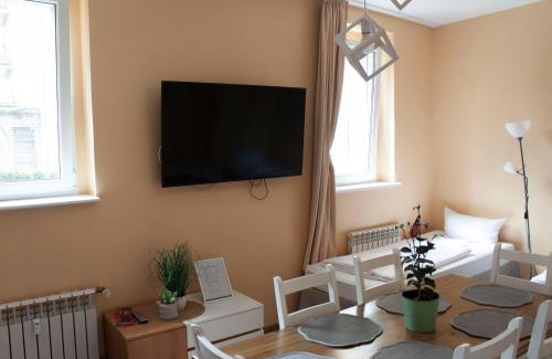 Oberschoneweide Casa | Pension 11 Apartments by Lorenc