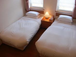 Nakafurano Cama Y Desayuno | Pension and Restaurant La Collina