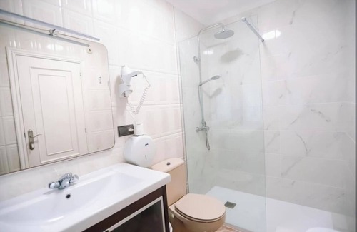 Caldas de Reis Casa | Pension As Burgas