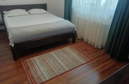 Rasnov Casa | Pension Casa Contelui