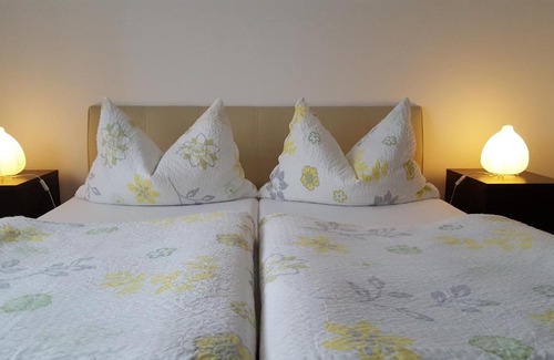 Parndorf Casa | Pension Diana-Parndorf