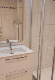 Groß Quassow Casa | Pension & Gasthof Storchennest