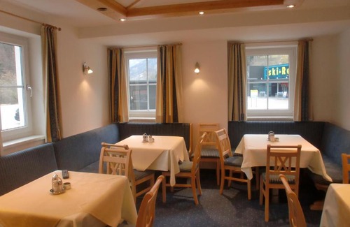 Gleiming Hotel | Pension Gondelstube
