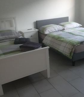 Alte Neustadt Apartamento | Pension Isabel I